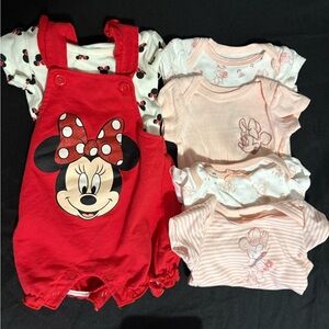 Disney Minnie Mouse Bundle !